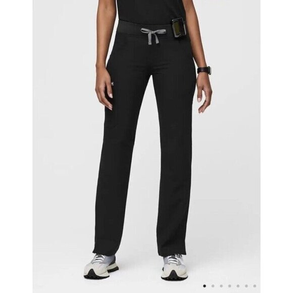 Figs Women's Sz XXL Kade Black Cargo Scrub Pants Technical Collection T21004 - Picture 1 of 13